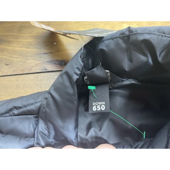 Eddie Bauer Puffer Vest Mens Medium Microlight 650 Goose Down Black NWT - Picture 7 of 12